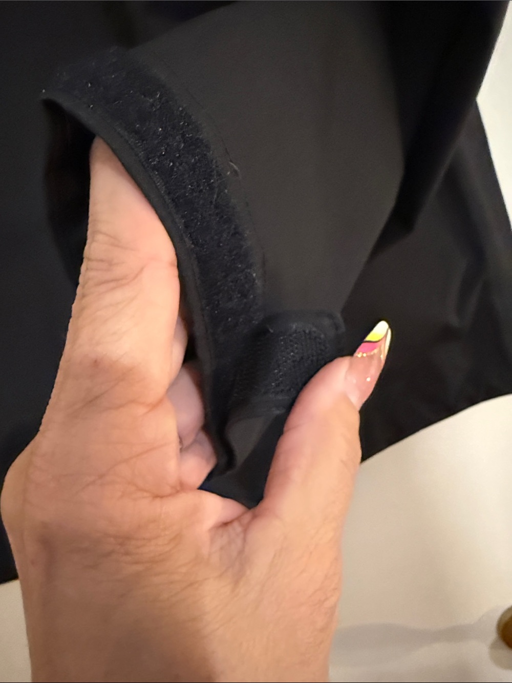 Helly Hansen Black Rain Jacket with Red Zipper Pulls - Picture 7 of 8